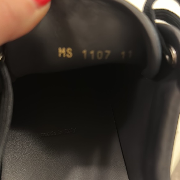 Louis Vuitton Sneakers (Men) Size 11 LV 12 US - Picture 5 of 5